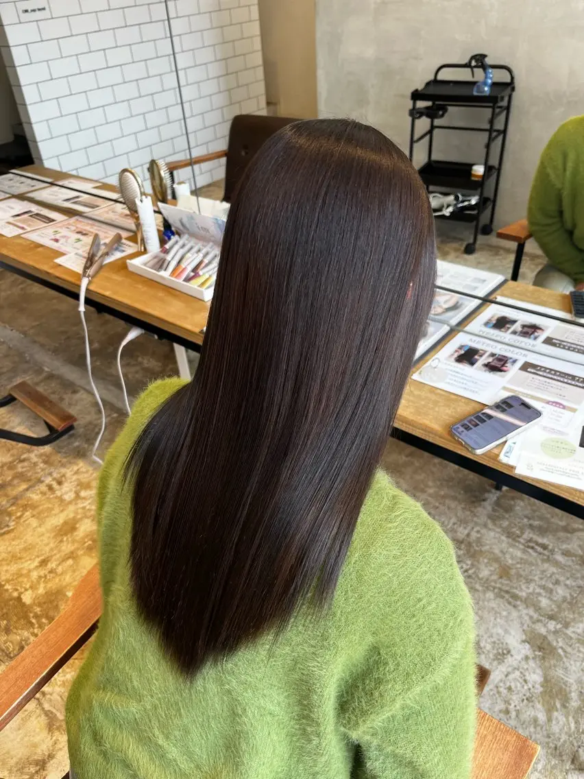 ロング カラー 坂下 かのんのヘアスタイル