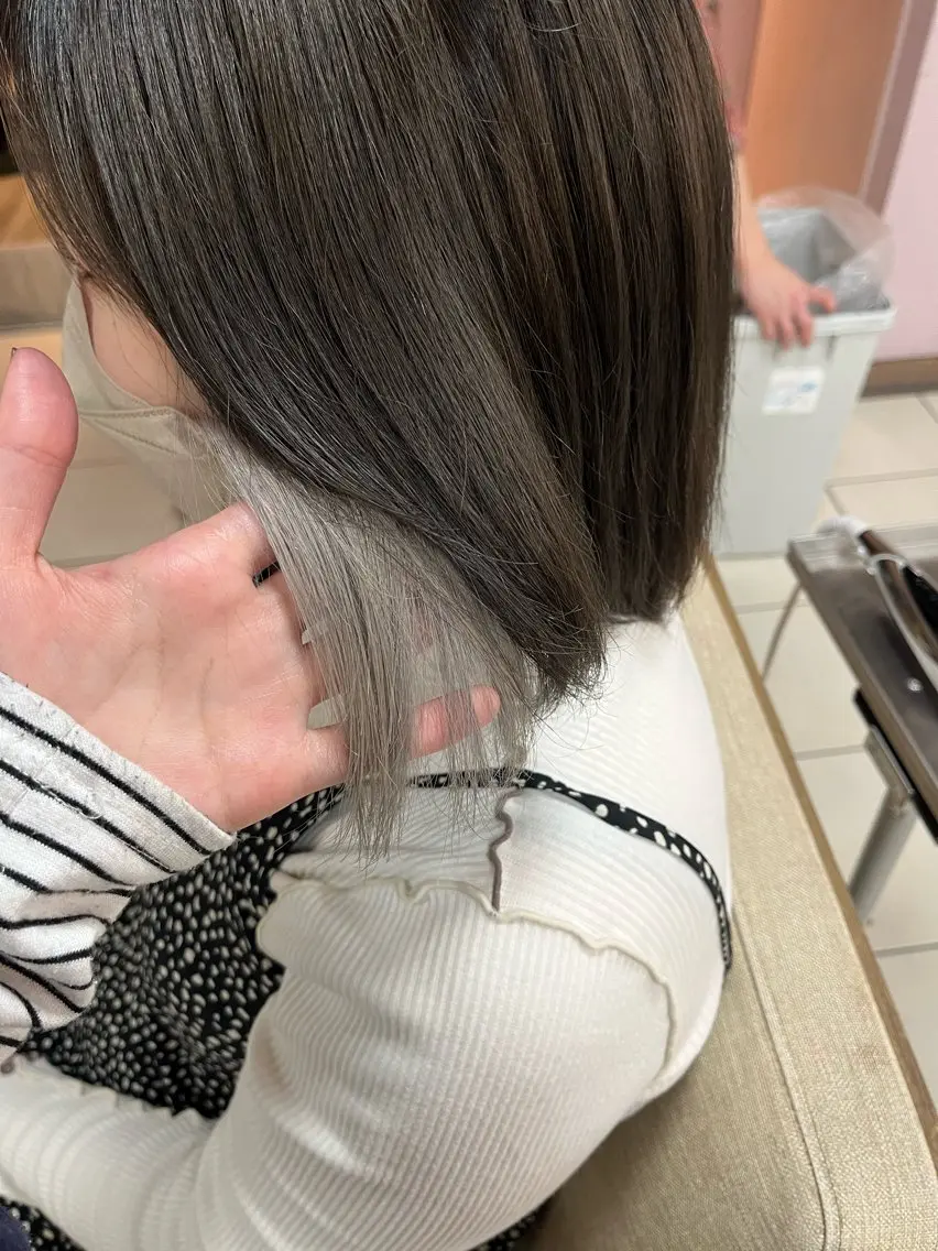 ショート カラー ベージュカラー イヤリングカラー ホワイトベージュ narumi .のマツエク・マツパデザイン