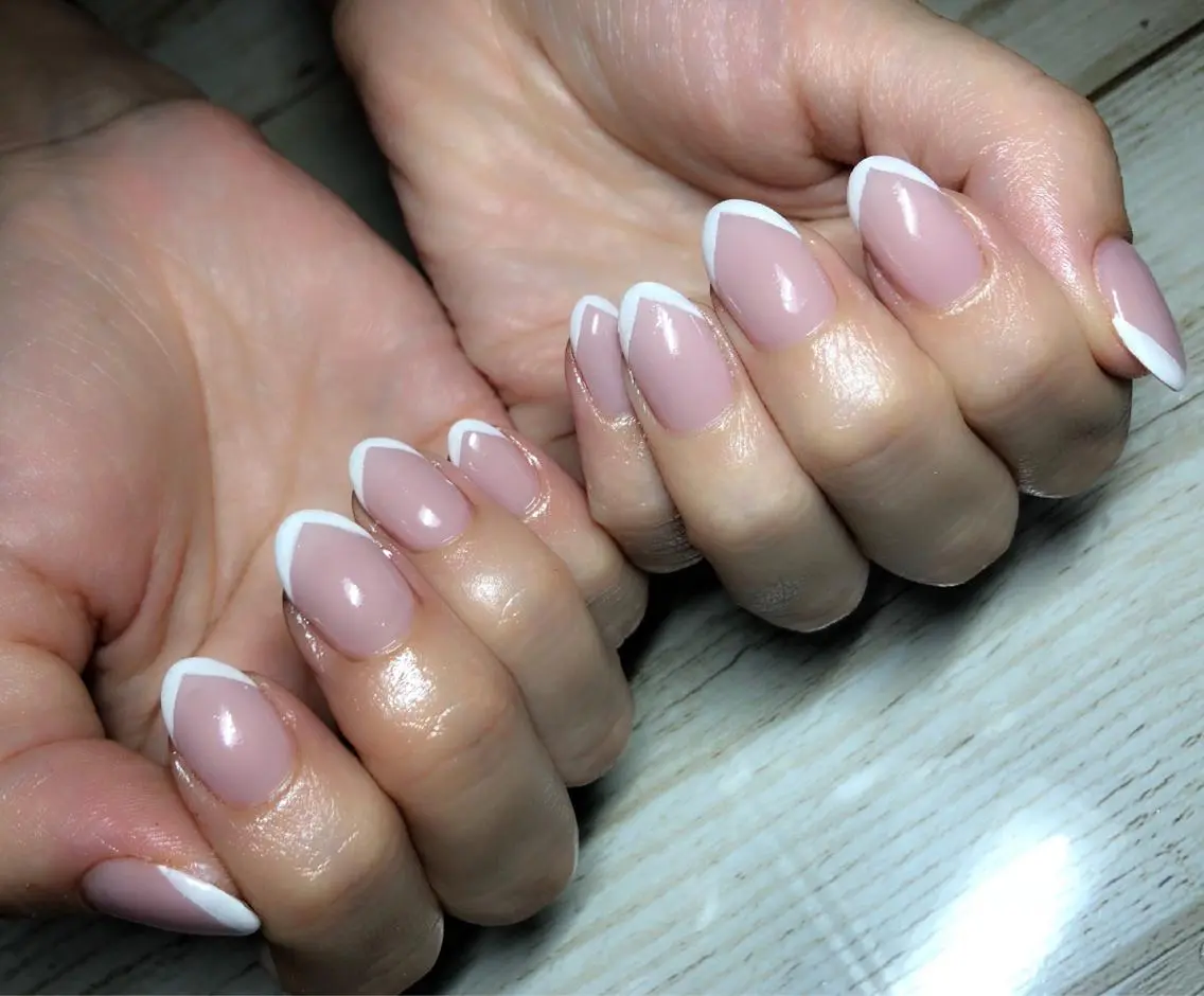 ネイル フレンチネイル ハンドネイル Nail salon Museのネイルデザイン