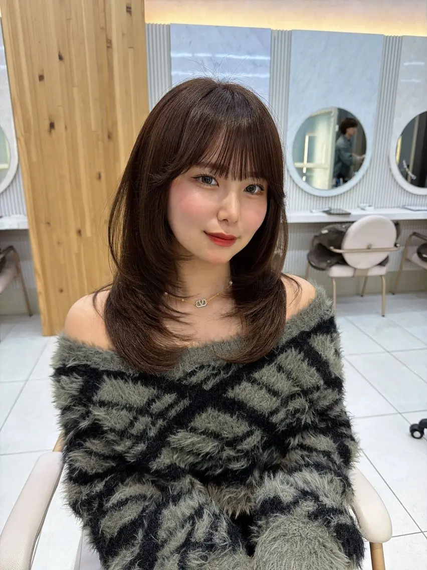 セミロング カット ヘアカラー トリートメント 顔周り/レイヤー /韓国ヘア/TAKUのヘアスタイル