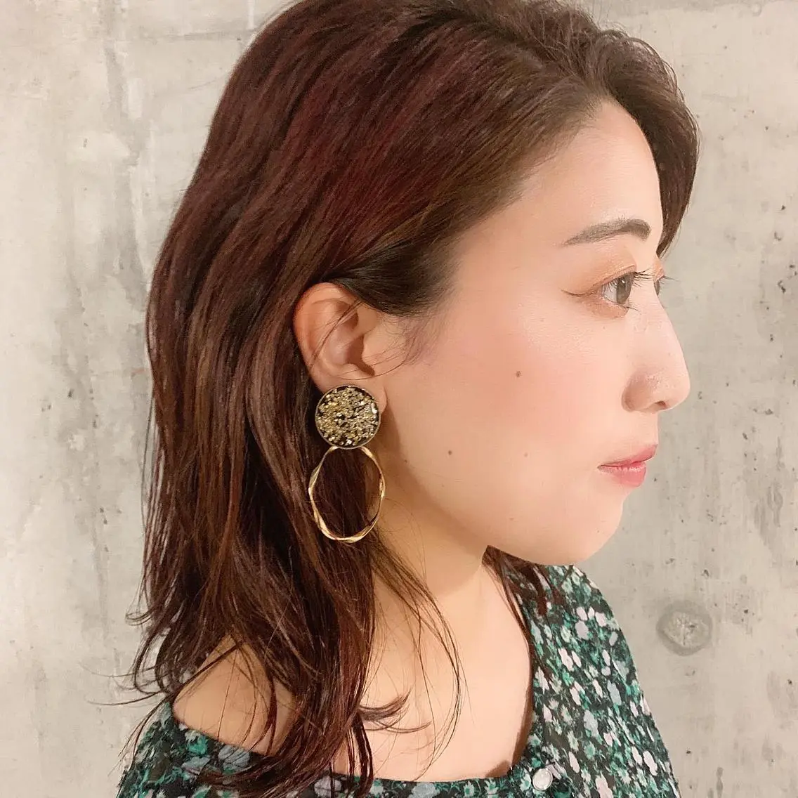 ミディアム カラー 中川 竜誠のヘアスタイル