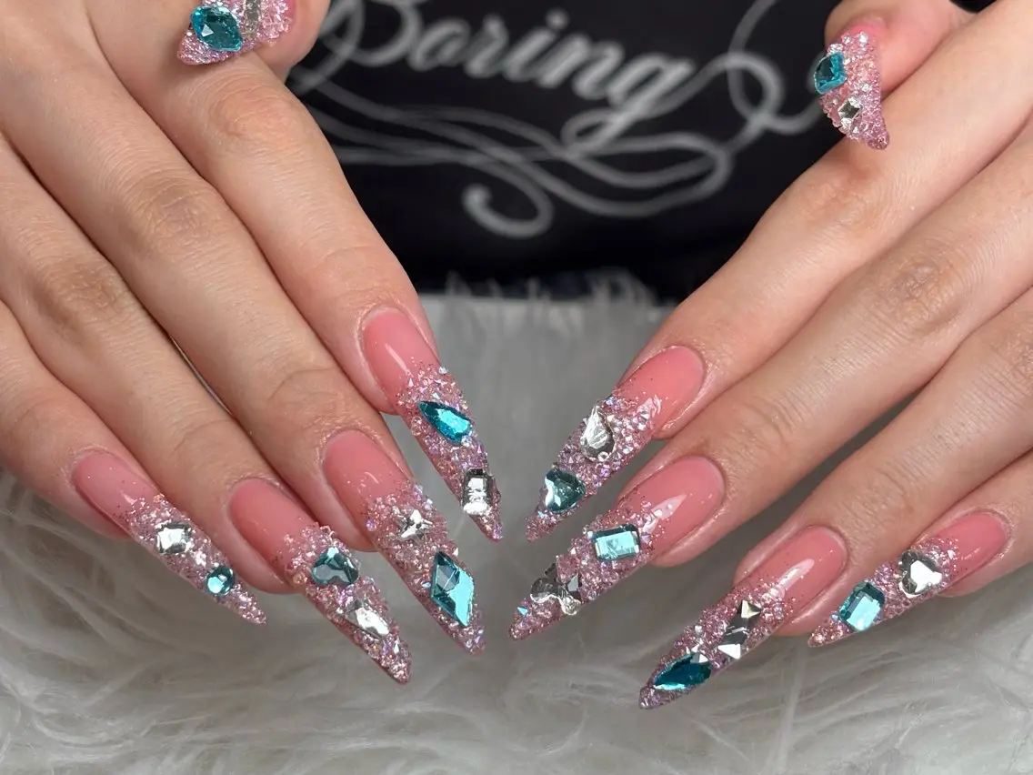 ネイル キラキラネイル 韓国ネイル マグネットネイル 夏ネイル ワンホンネイル ハンドネイル Sully Nail Labのネイルデザイン