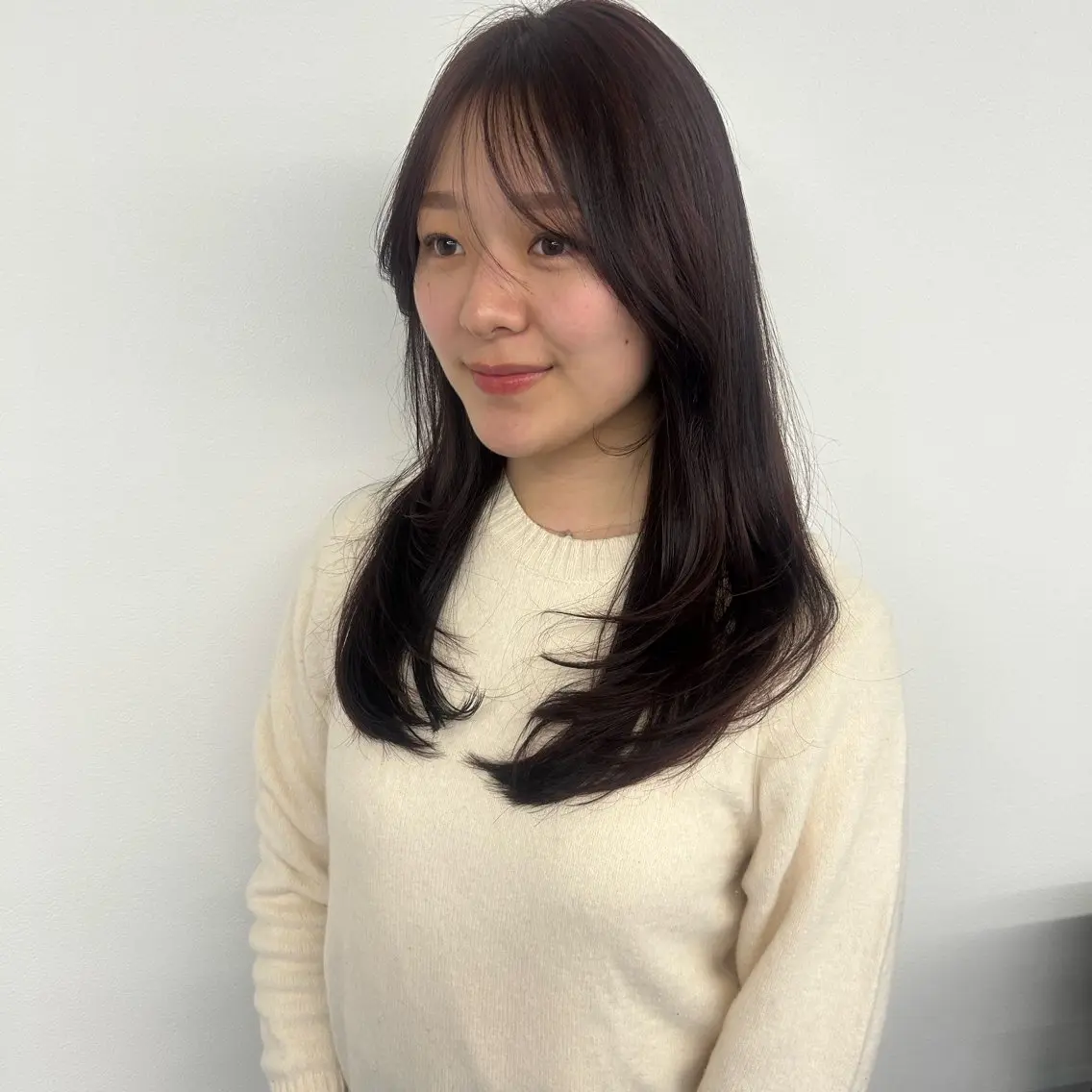 ロング レイヤーカット 髪質改善/艶カラー /透明感/石田桃子のヘアスタイル