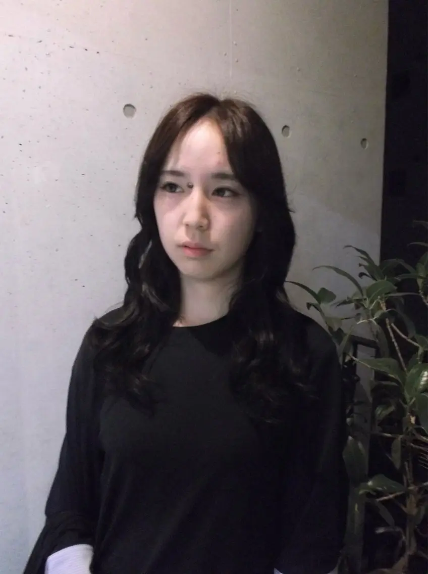 カラー ヘアカラー カネコ リナのヘアスタイル