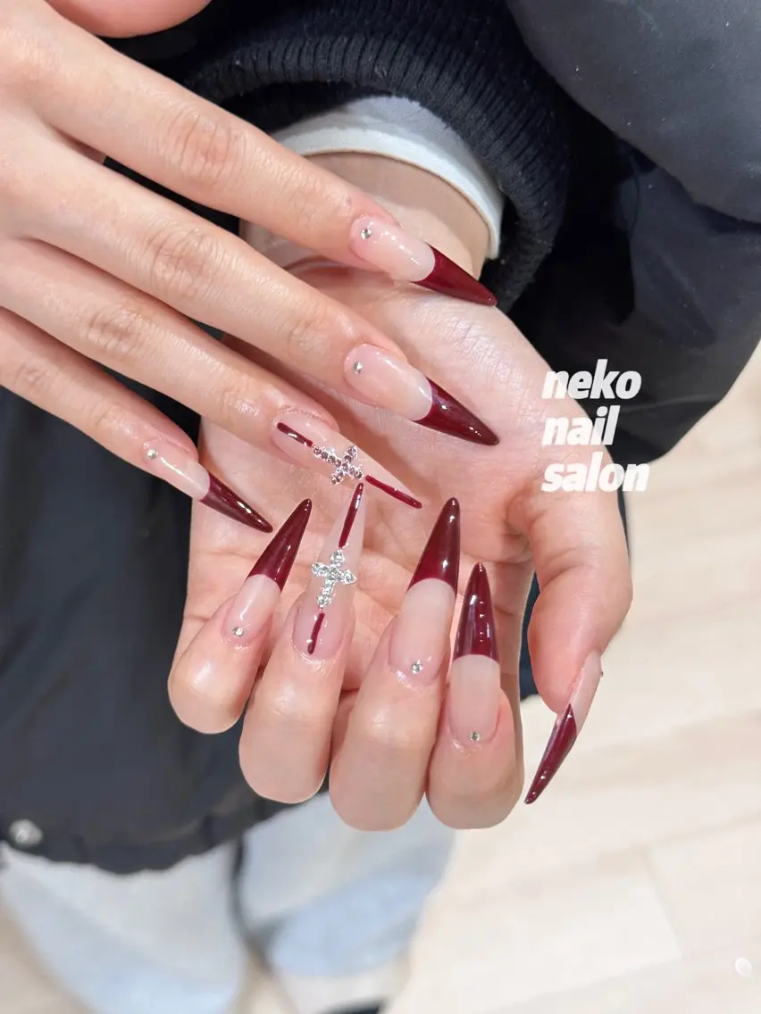 ネイル ロングネイル スカルプネイル ネイルチップ ハンドネイル neko nailのネイルデザイン