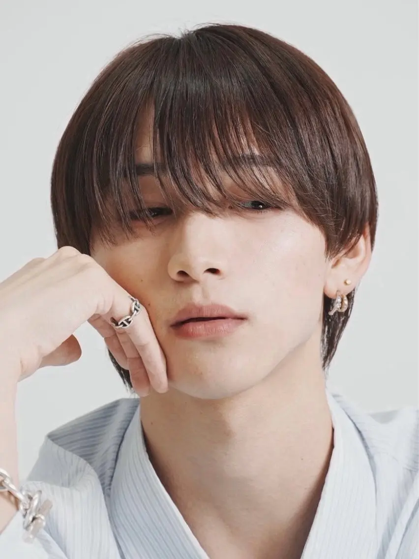 メンズ マッシュ シースルーマッシュ ヘアカラー fifth park 六反穂 龍介のヘアスタイル