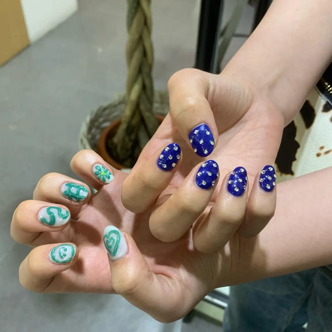 ネイル ハンドネイル 韓国🩶Y2Kネイル 💫くれはのネイルデザイン