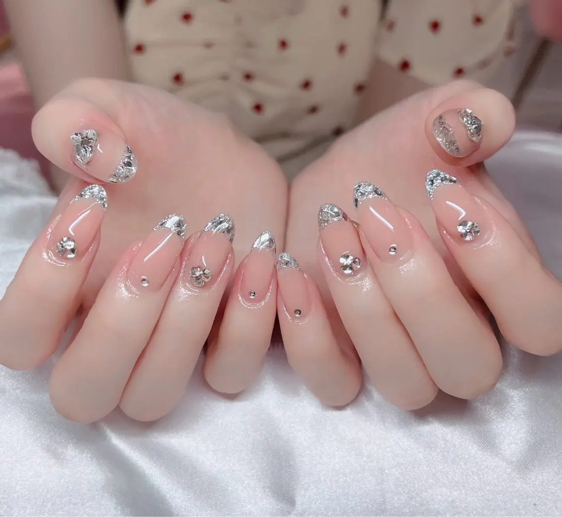 ネイル ハンドネイル 🎀PG🩵 ネイルサロンのネイルデザイン