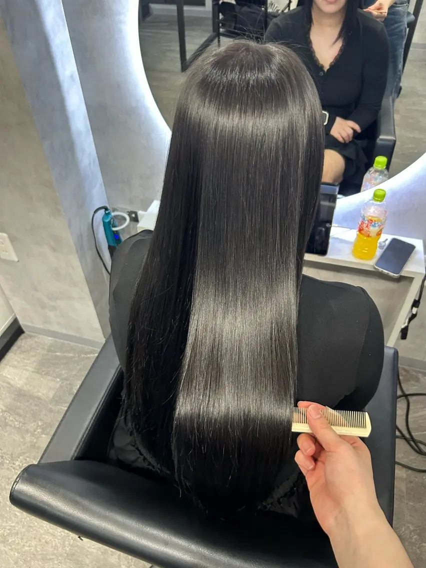カラー ヘアカラー 德永 咲希のヘアスタイル