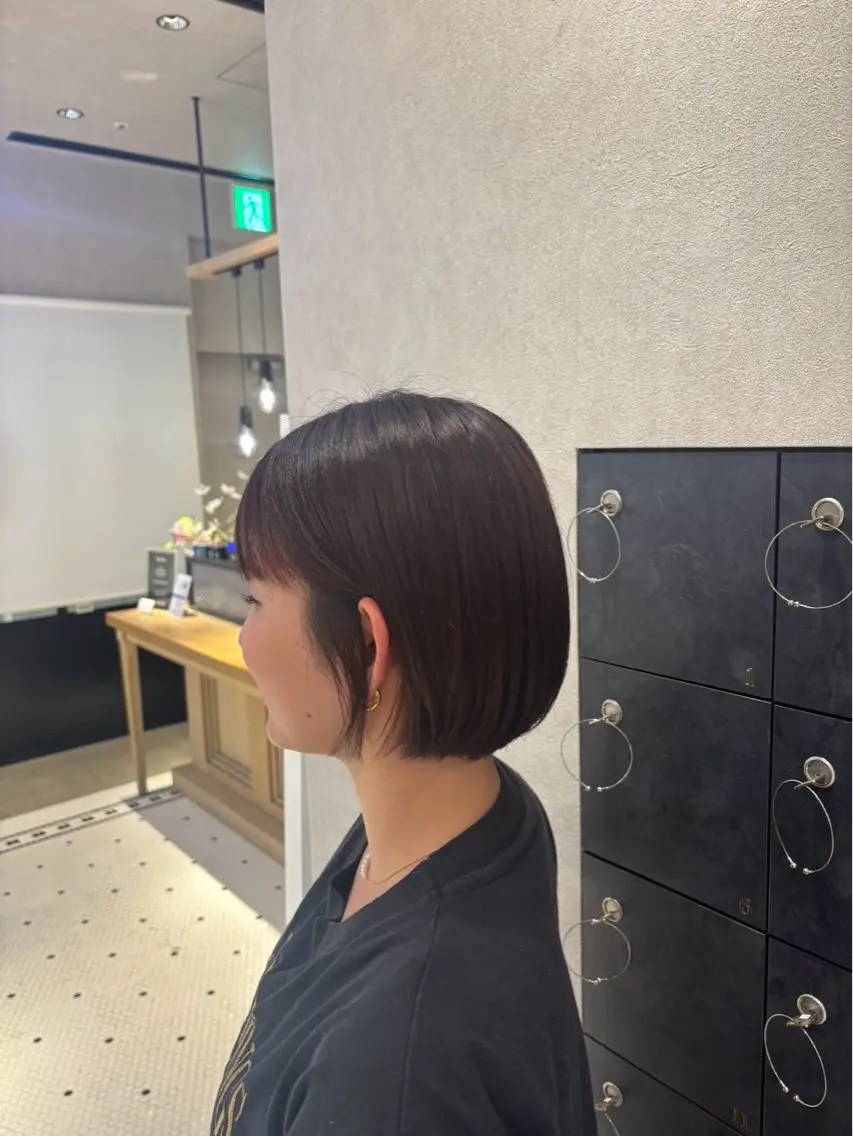 ショート ショートボブ ボブ ショートヘア ZAZA  新宿 杉瀧芽衣のヘアスタイル
