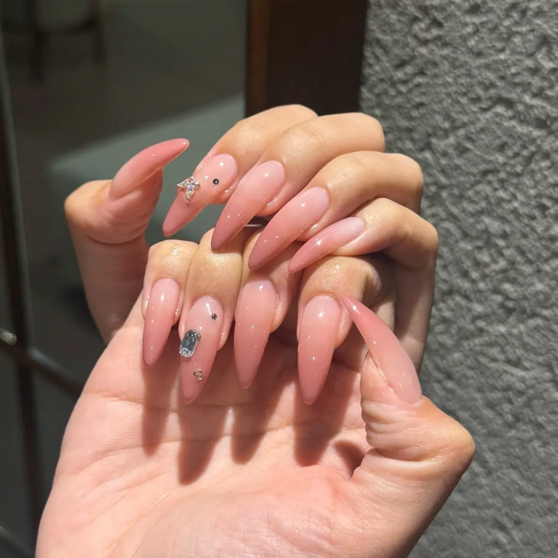 ネイル lino u sawaのネイルデザイン