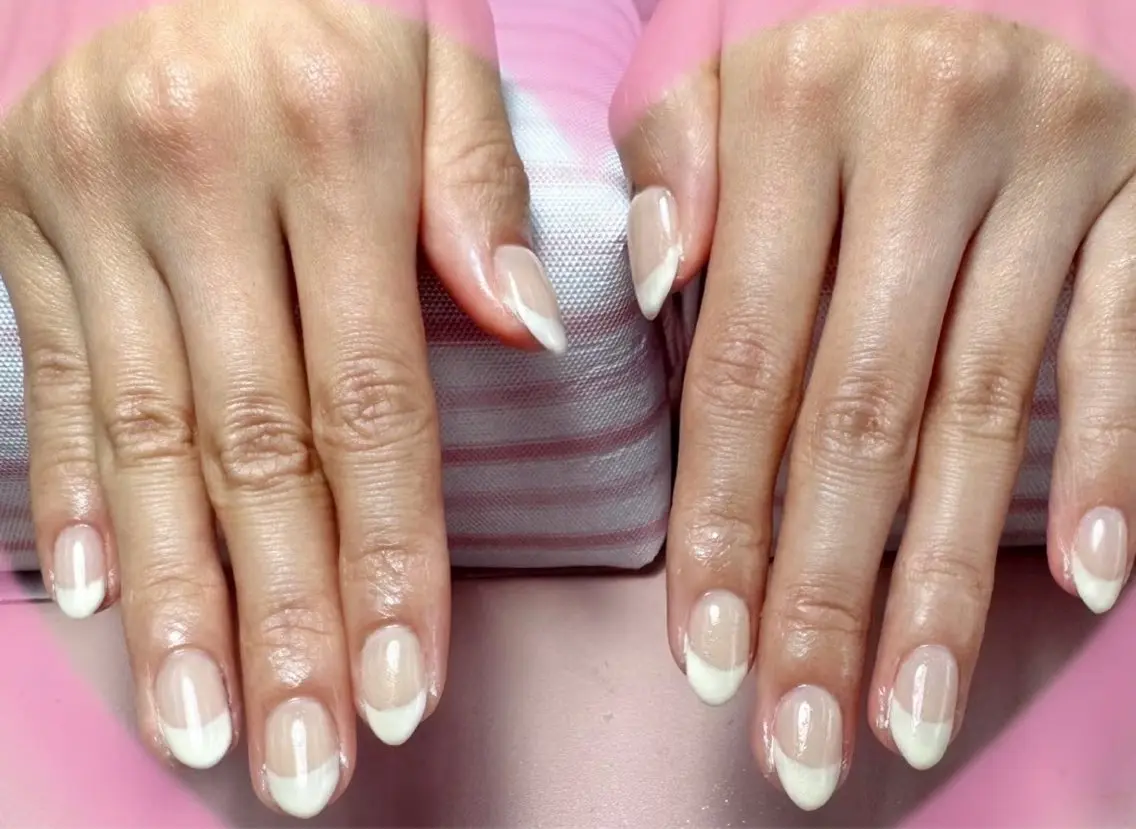 ネイル フレンチネイル ハンドネイル Nail nailのネイルデザイン