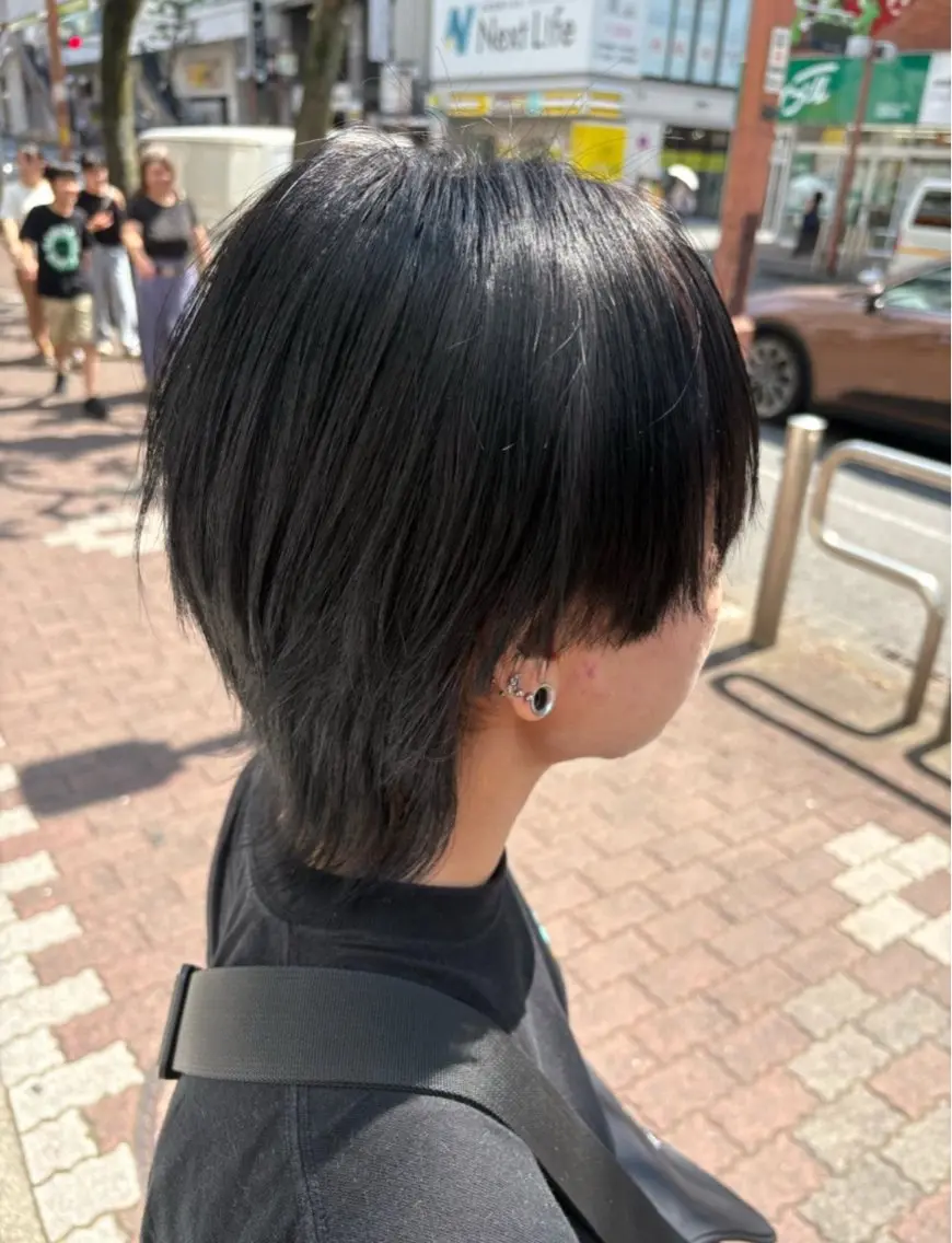 ショート ヘアカラー 暗髪／透明感カラー ／⭐️hyuga⭐️のヘアスタイル