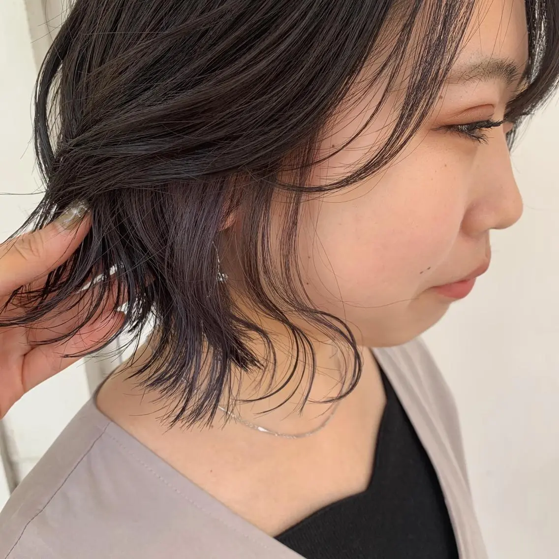 ショート カラー イヤリングカラー シルバー ヘアカラー m ā l o.🌷 サカモトマイコのヘアスタイル