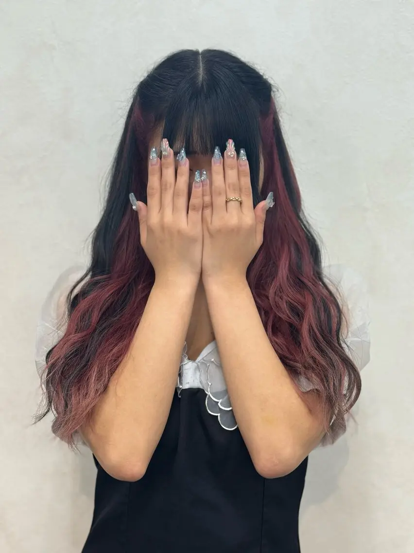 ロング カラー ヘアアレンジ カット ヘアカラー トリートメント ショーヤ/ブリーチ /エクステのヘアスタイル