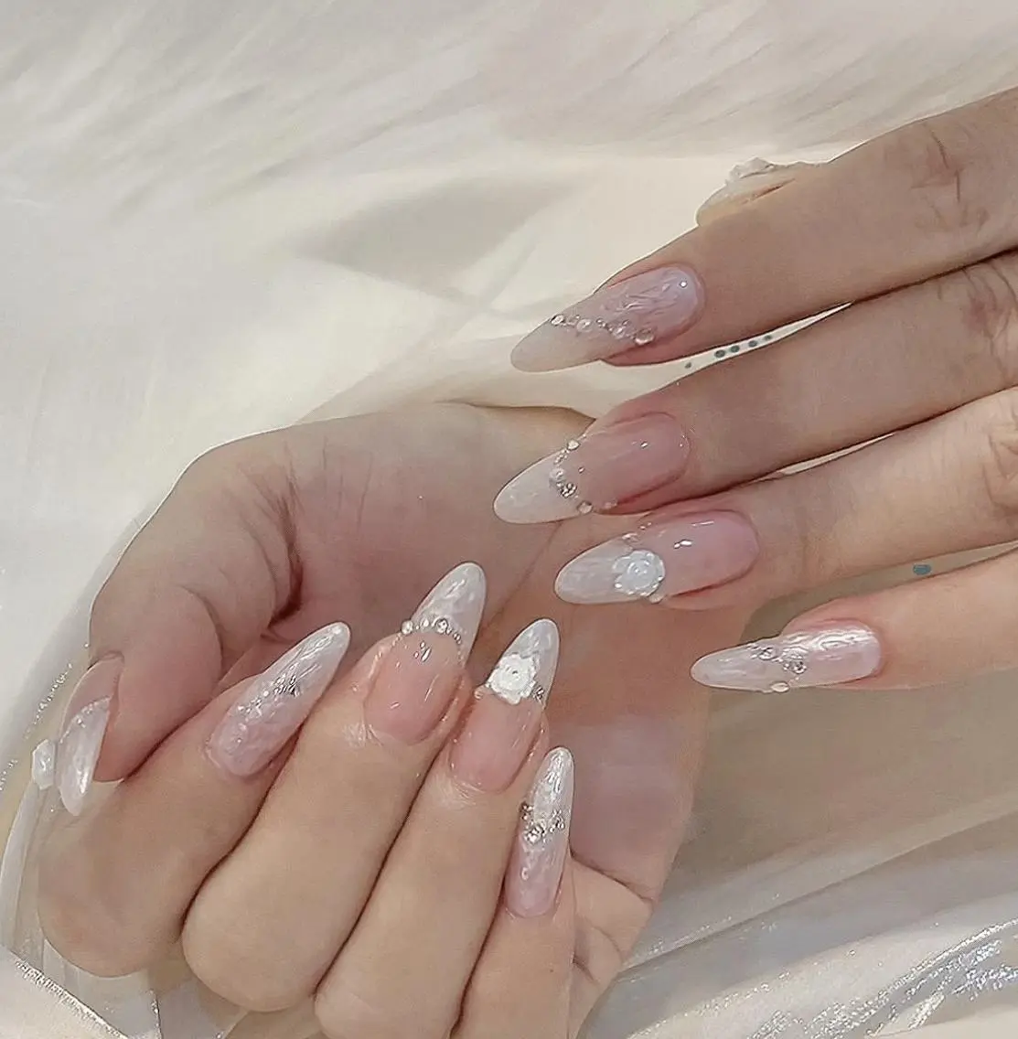 マツエク・マツパ ハンドネイル Molly _nailのネイルデザイン