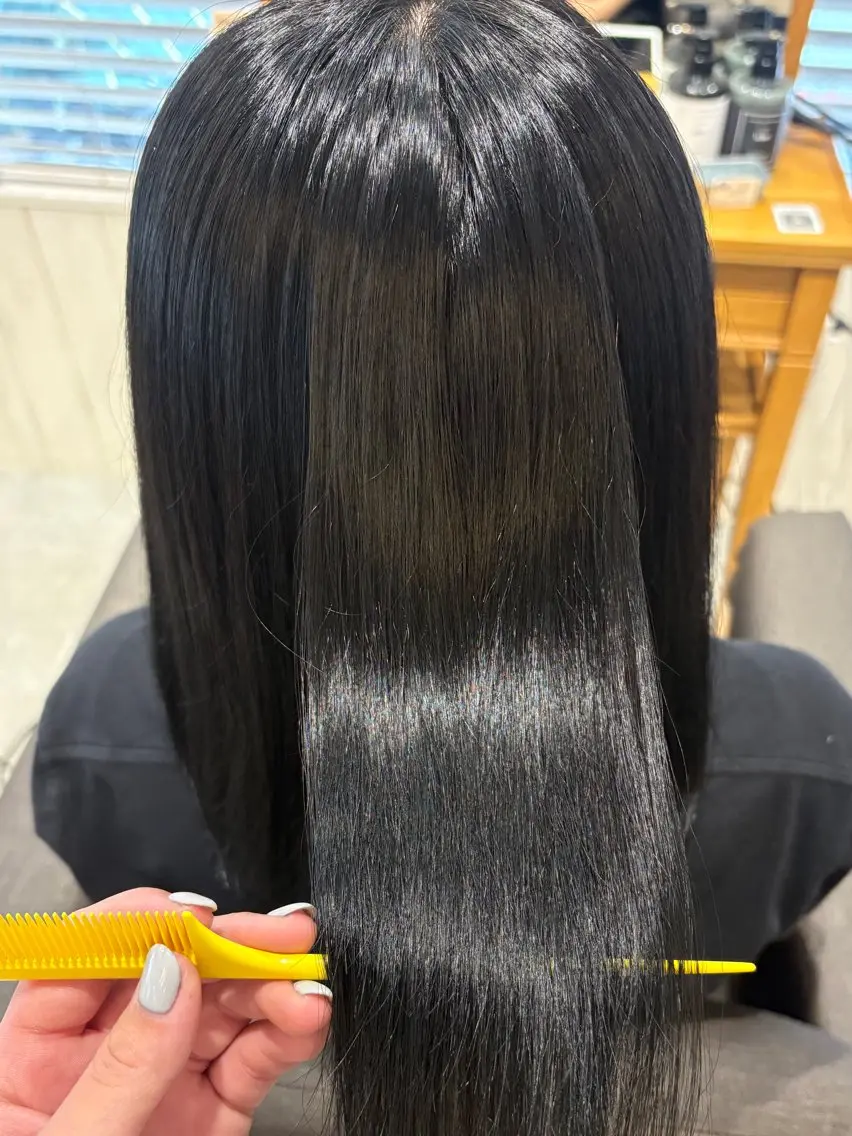 カラー 中山 江美香のヘアスタイル
