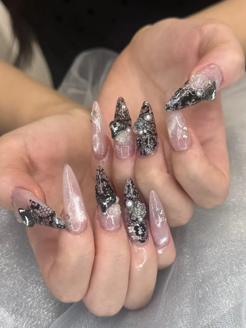 ネイル ハンドネイル Luna Nailのネイルデザイン