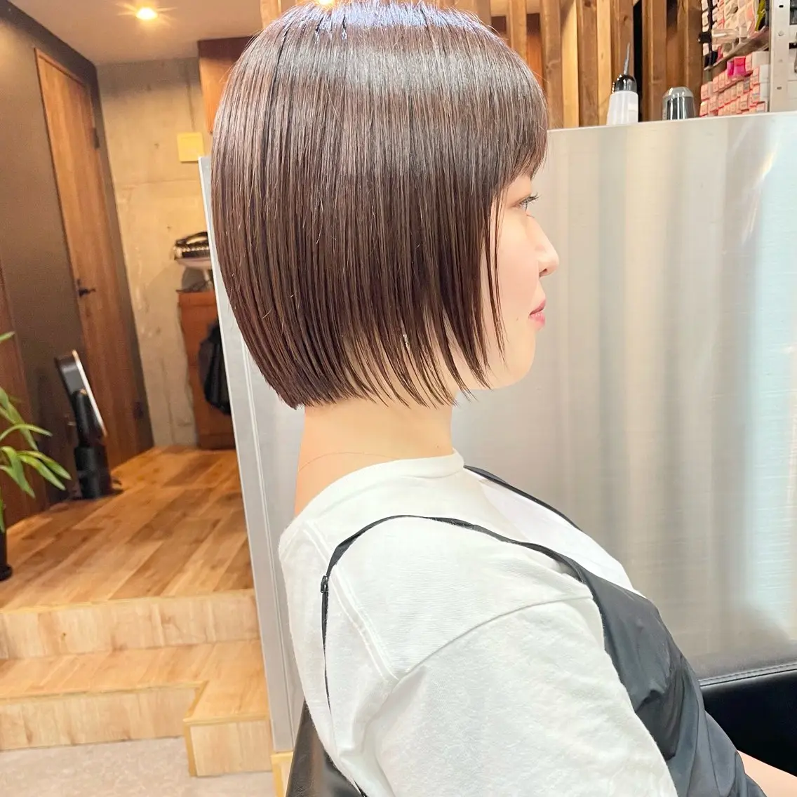 ショート パーマ ボブ 似合わせカット ショートヘア 縮毛矯正 酸性ストレート カット 縮毛矯正 トリートメント ショートボブ髪質改善 縮毛矯正のプロ山道潤のヘアスタイル