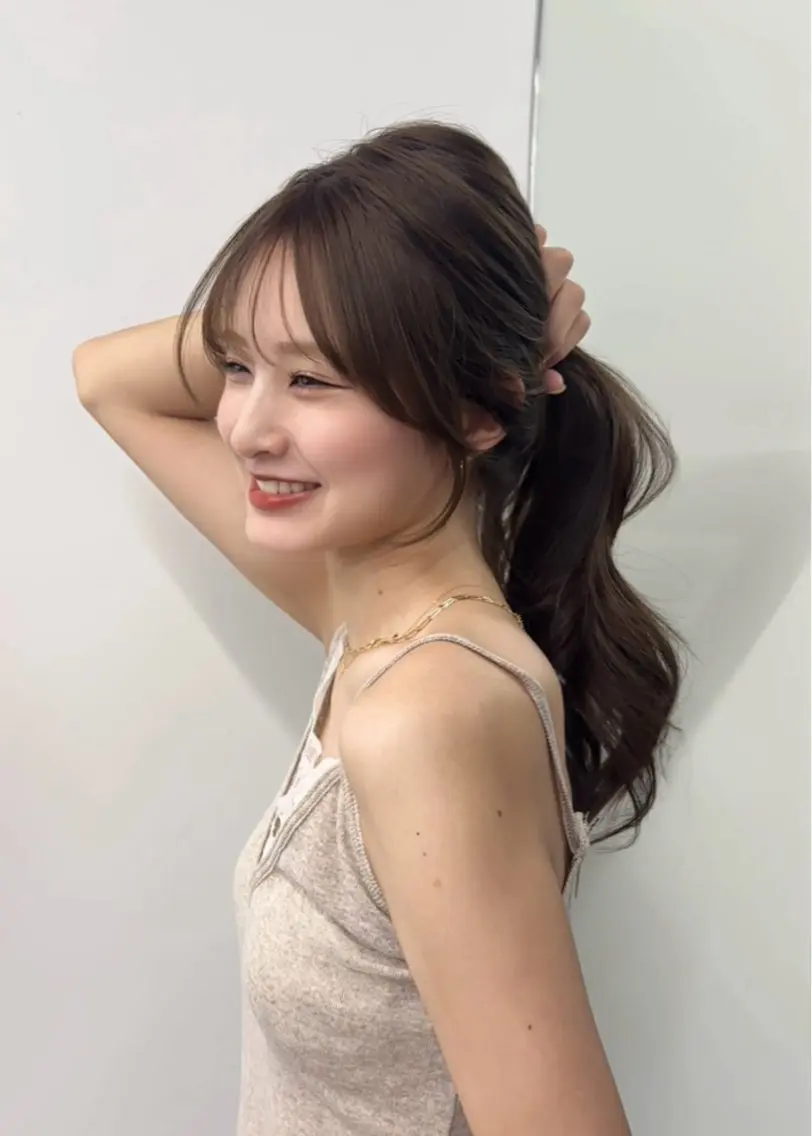 セミロング 顔周りカット ヘアカラー トリートメント ブリーチなしヘーゼル 🤎透明感カラー 唯のヘアスタイル