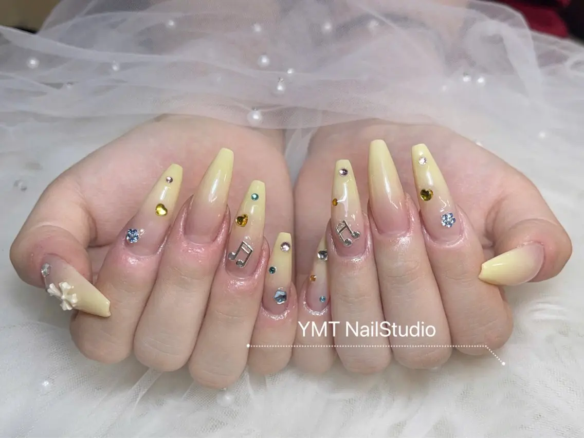 ネイル ハンドネイル YMT NailStudioのネイルデザイン