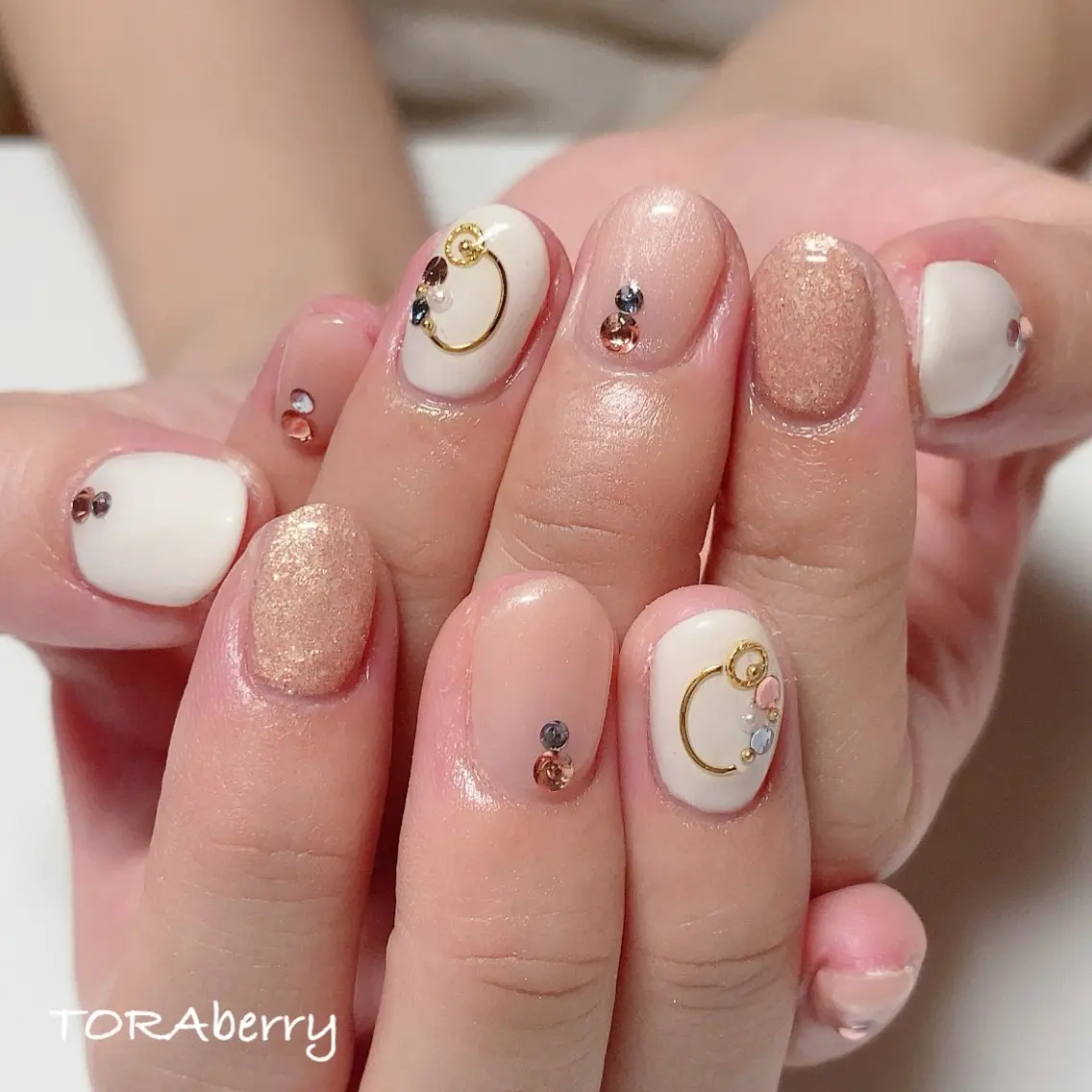 ネイル ネイリスト なつみのネイルデザイン