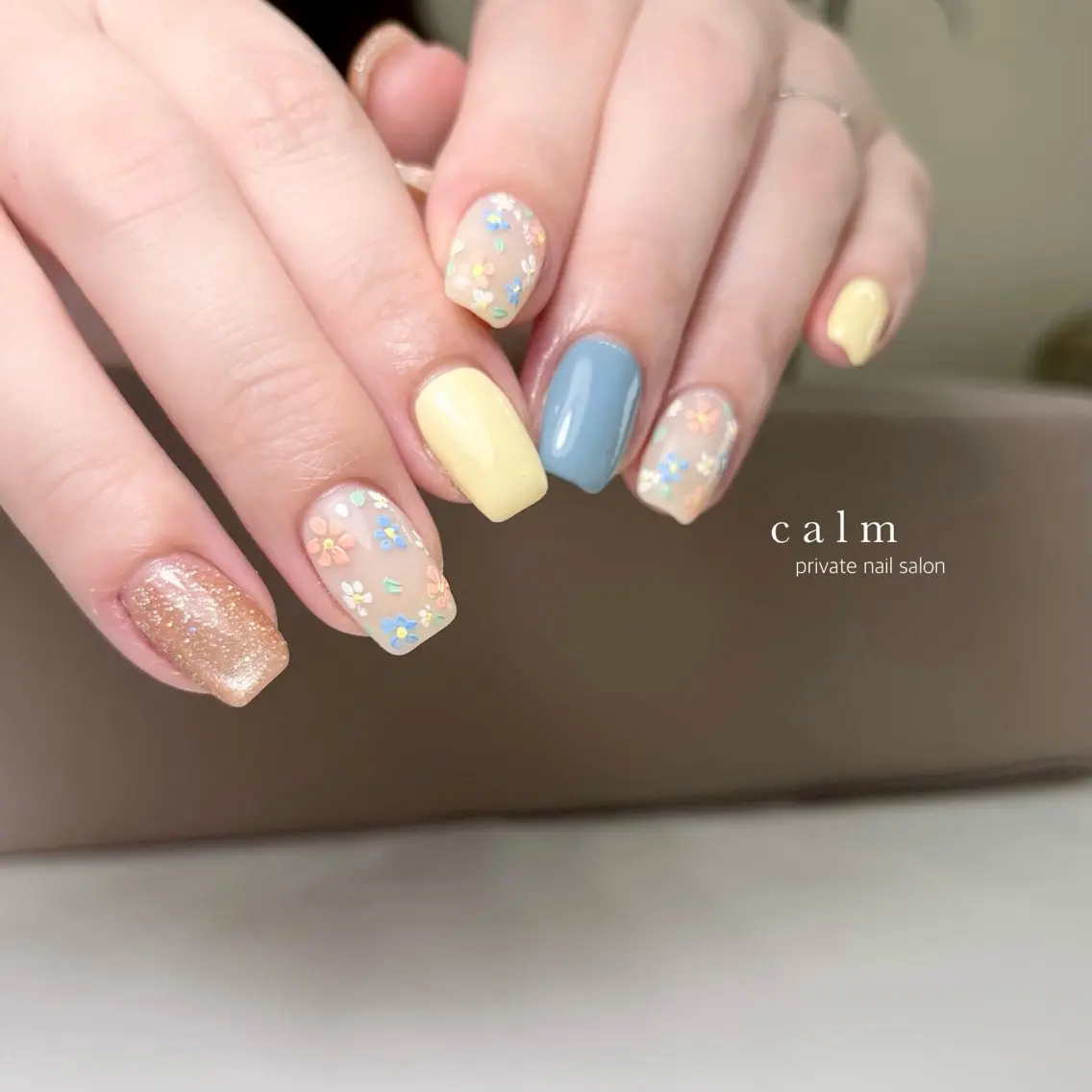 ネイル ハンドネイル calm 〔ｶｰﾑ〕のネイルデザイン
