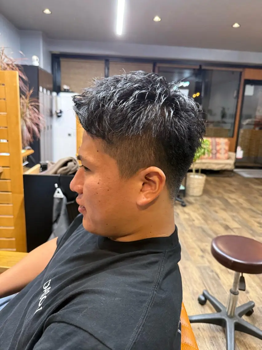 メンズ SKY FIELD 吾妻のヘアスタイル