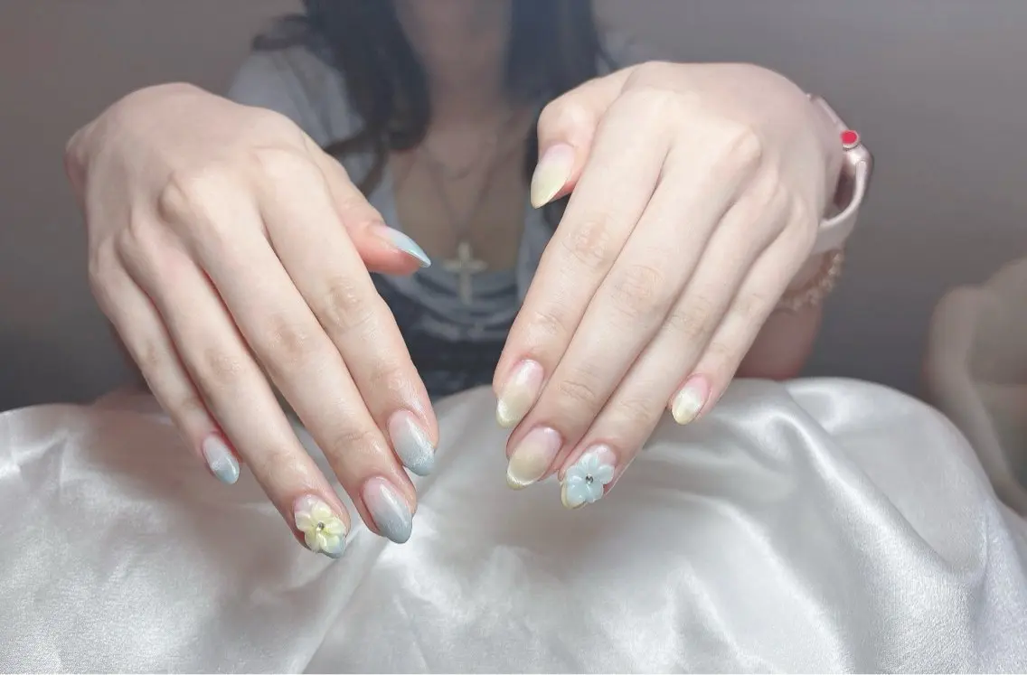 ネイル 桜ネイル 長さ出し フレンチネイル 韓国ネイル マグネットネイル ハンドネイル Kiwami nailsalonのネイルデザイン