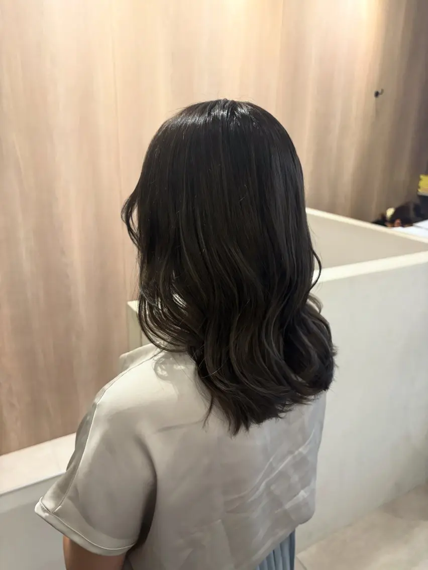 カラー ベージュカラー ブラウンカラー ブラウンベージュ 殿守 優貴のヘアスタイル