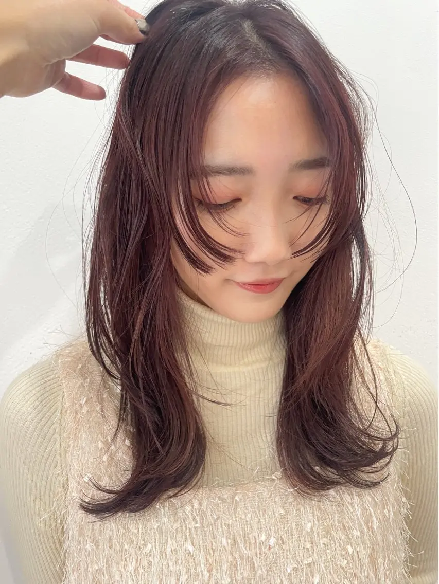 セミロング HIBIKI/原宿 ハッシュカット🪄のヘアスタイル