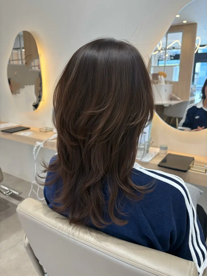 セミロング カラー レイヤーカット ウルフカット カット ヘアカラー レイヤー/メンズ /パーマ/佐藤のヘアスタイル