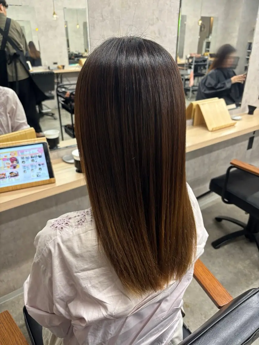 ロング 縮毛矯正 石原 望来のヘアスタイル