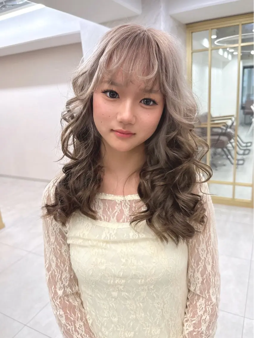 ミディアム カラー ヘアカラー トリートメント 🍀お悩み改善憧れの 美髪　小林風雅のヘアスタイル