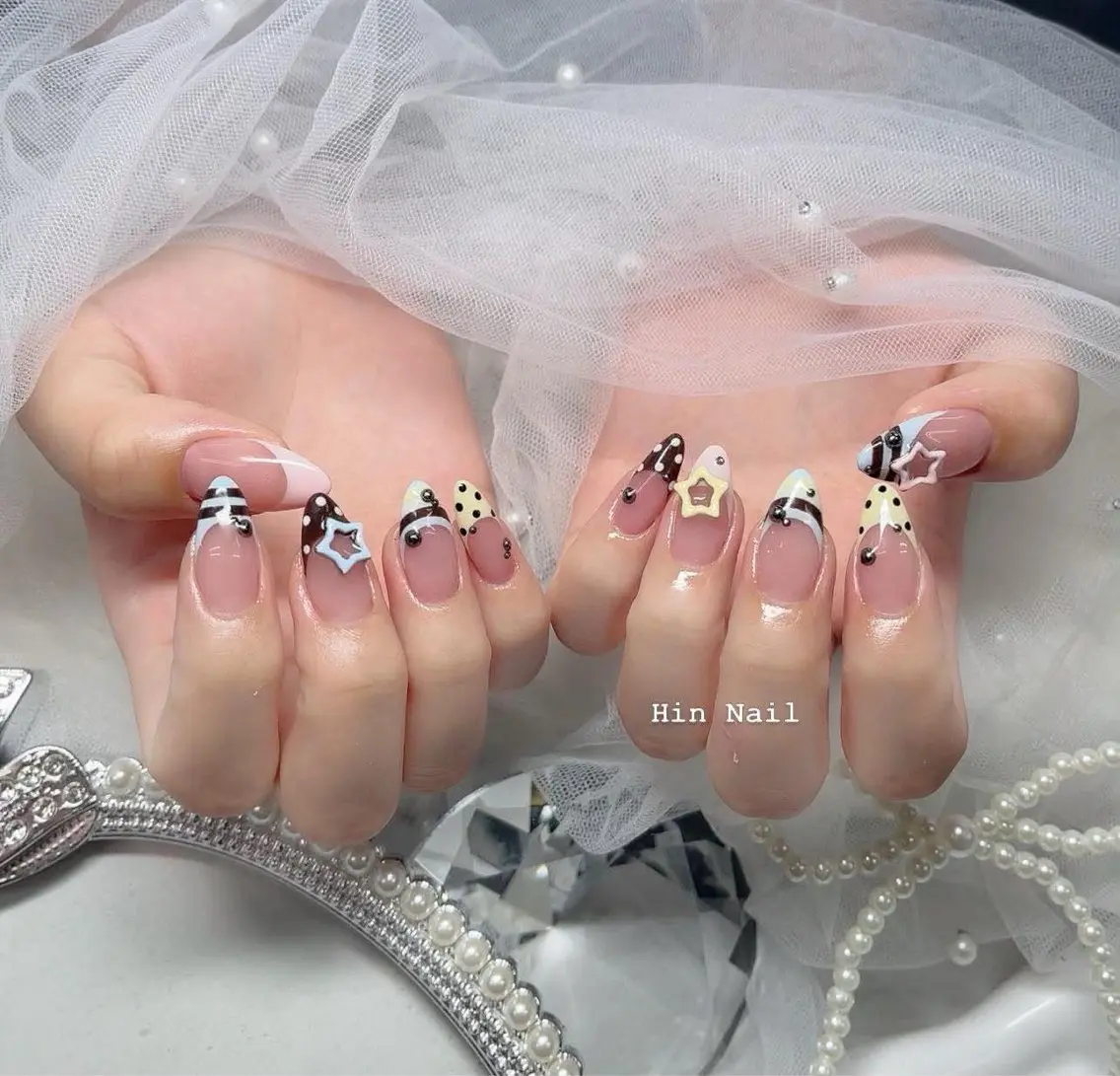 ネイル Hin Nail 日本橋店のネイルデザイン