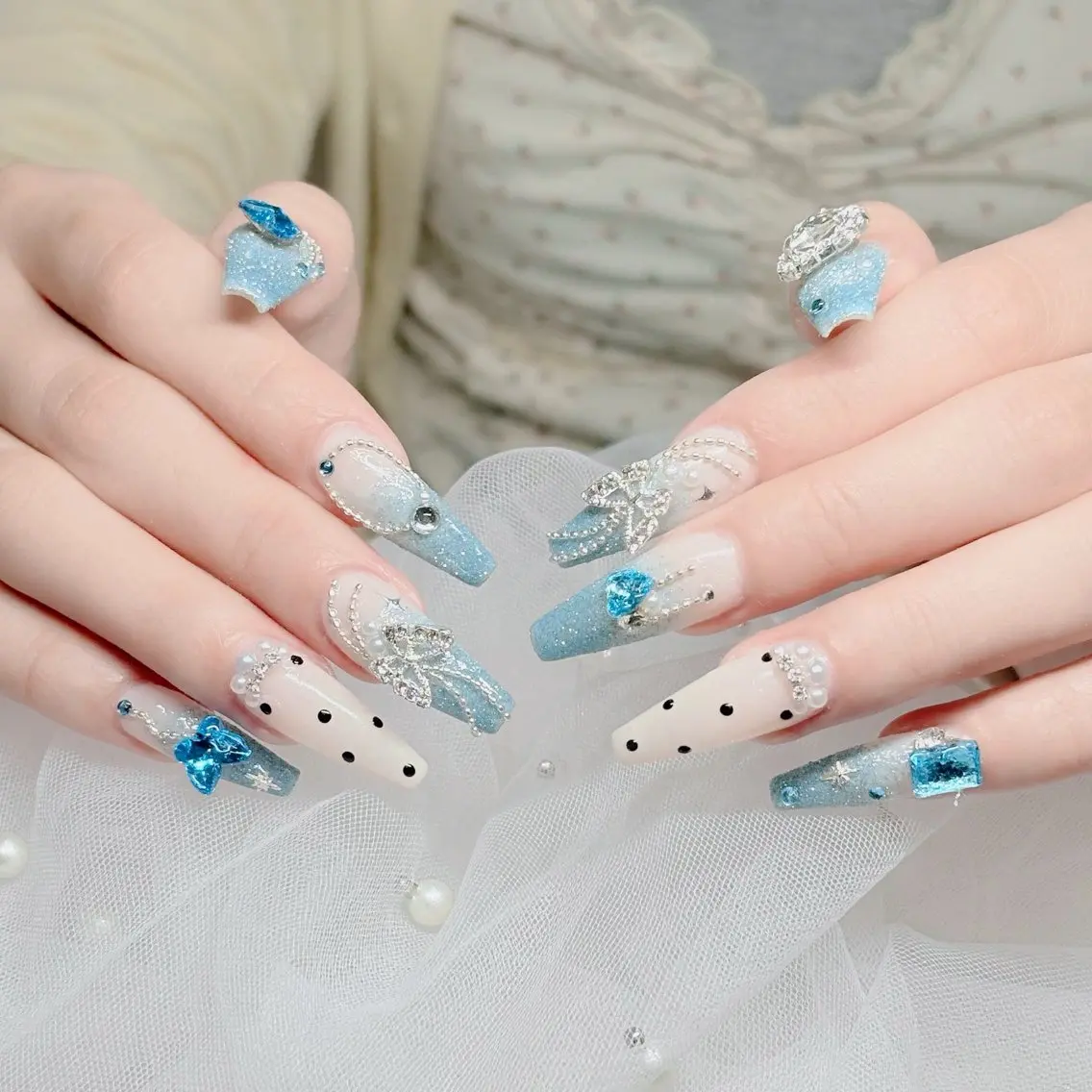ネイル フットネイル フレンチネイル グラデーション 韓国ネイル ロングネイル ハンドネイル Hani Nail Salonのネイルデザイン