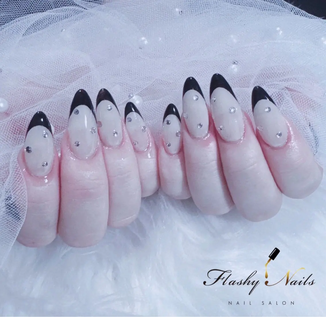 ネイル Flashy Nailsのマツエク・マツパデザイン