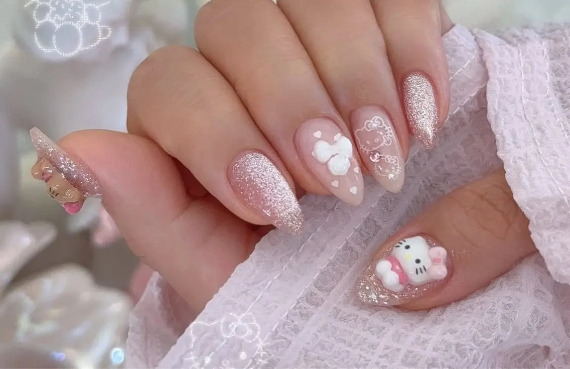 ネイル ハンドネイル XIINH NAIL SALONのネイルデザイン