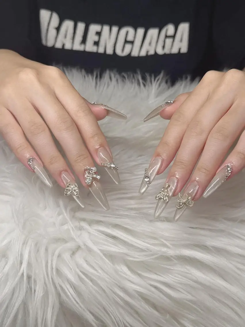 ネイル Lee Nailsのネイルデザイン