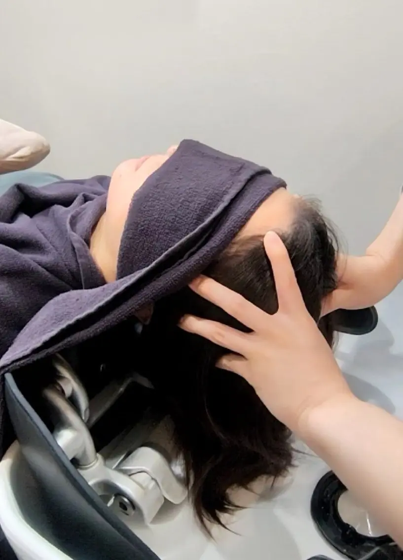 頭皮診断◎ スパニスト 折井のヘアスタイル