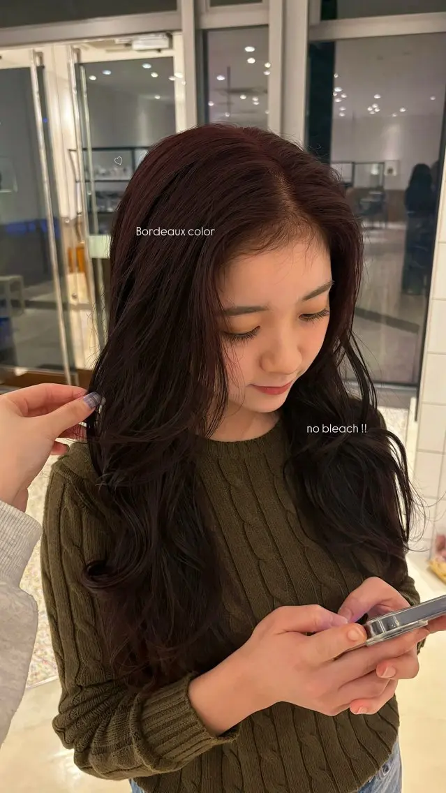 カラー 簑島 ゆうかのヘアスタイル