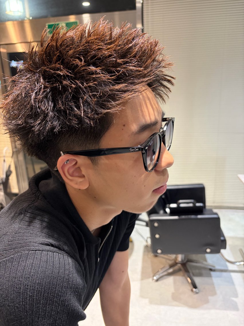 メンズ カット ヘアカラー ヘアセット 柿沼 隆誠のヘアスタイル