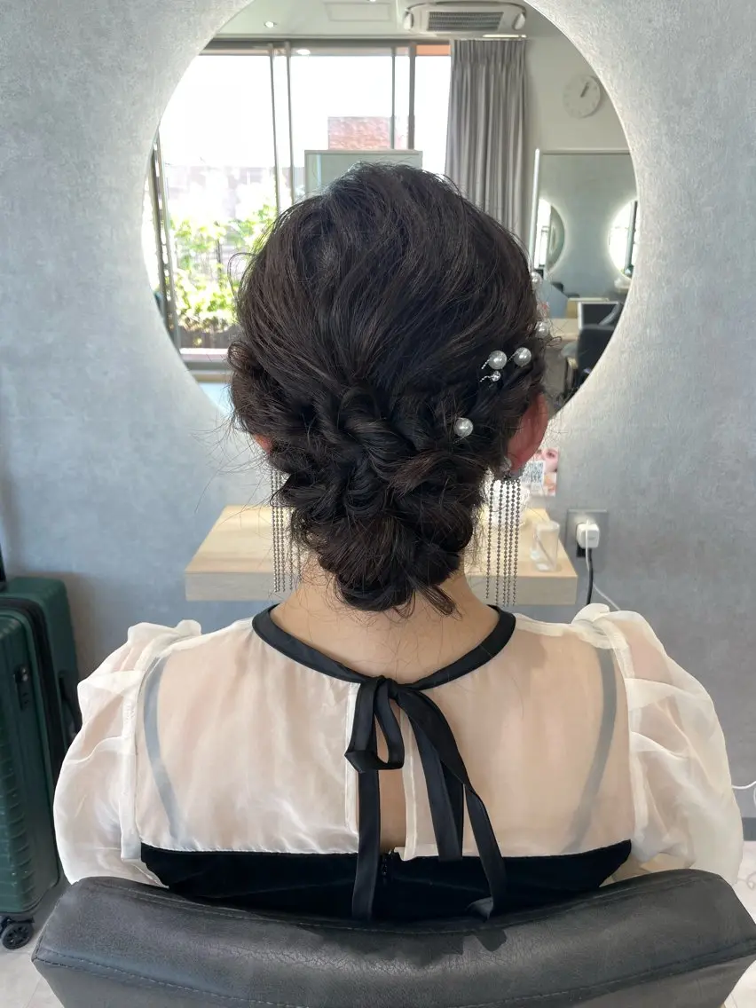セミロング ボブ 髪質改善 似合わせカット おくれ毛 外ハネヘア ベージュ/ヘアセット 透明感/♡来村 瑚春のヘアスタイル