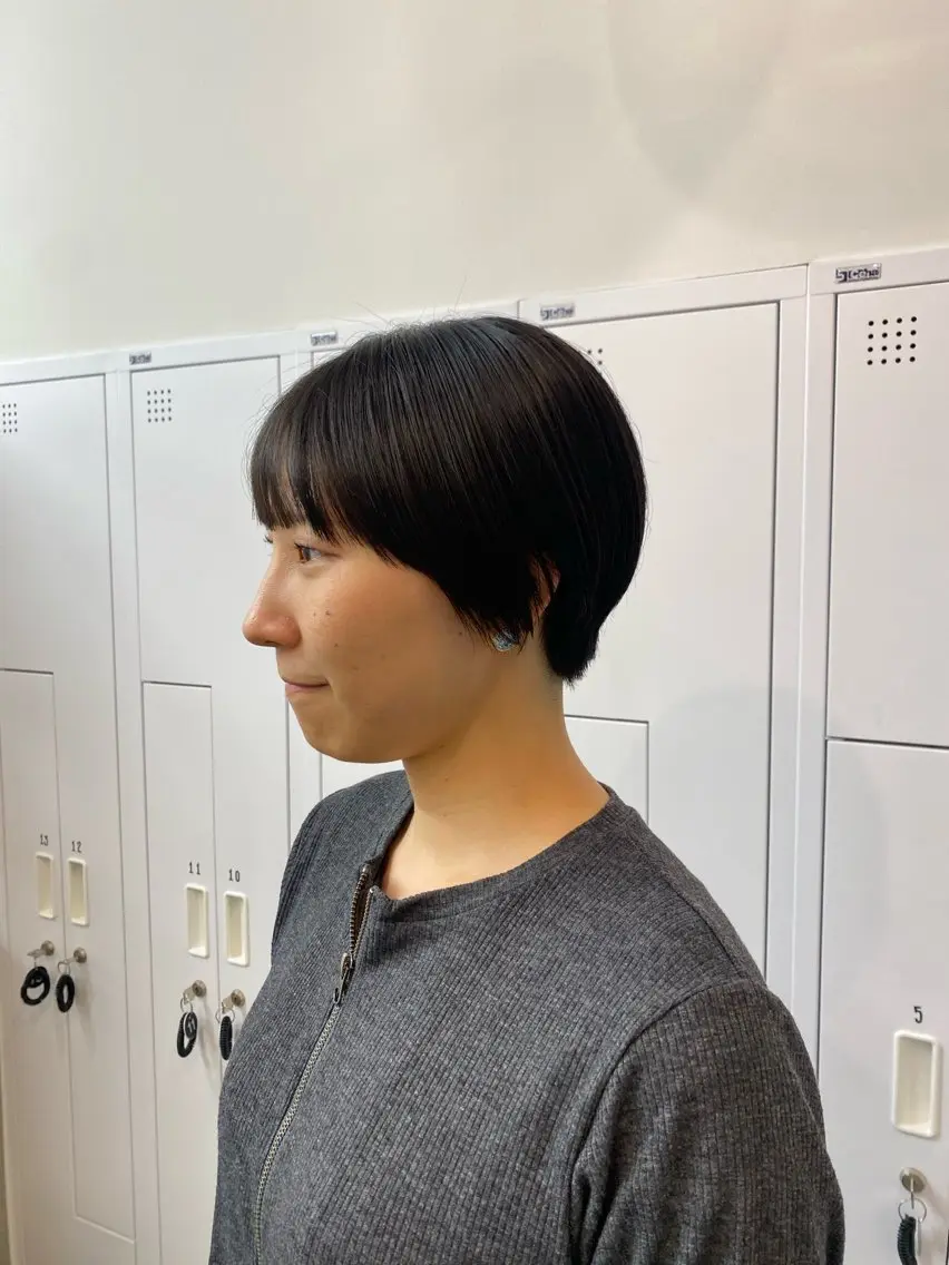 ショート 川角 しなのヘアスタイル