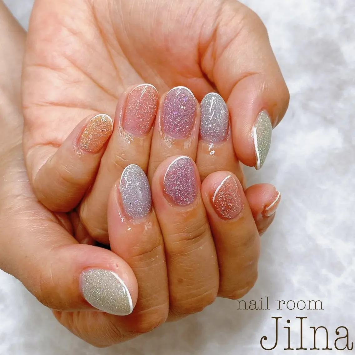 ネイル フラッシュネイル ホワイト JiIna nailのネイルデザイン