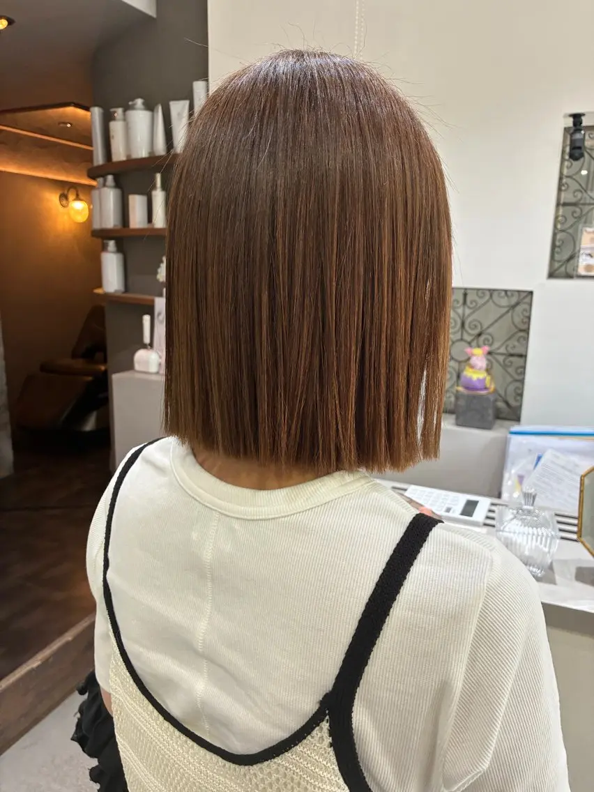 ショート ショート・パーマ・デ ザインカラー/むつみのヘアスタイル