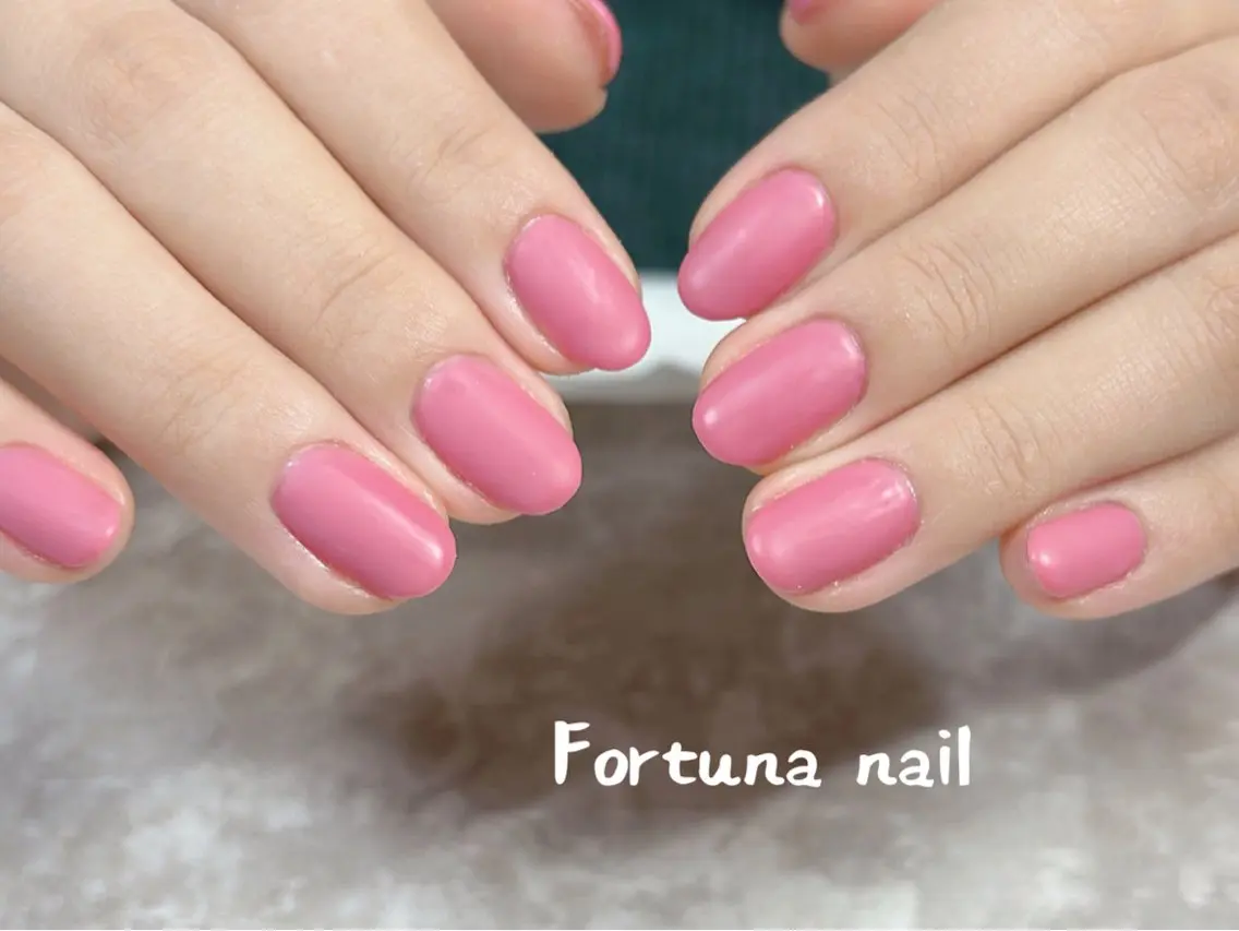 ネイル Nail •Head スパFortunaのネイルデザイン