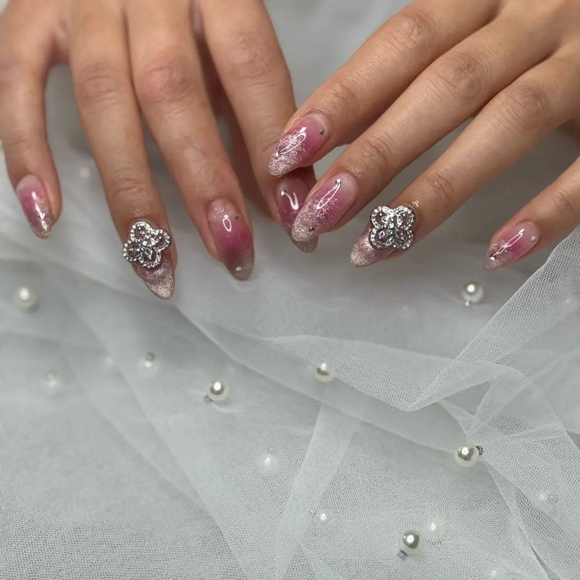 ネイル チークネイル グラデーション マグネットネイル VENa eye＆ nail salonのマツエク・マツパデザイン