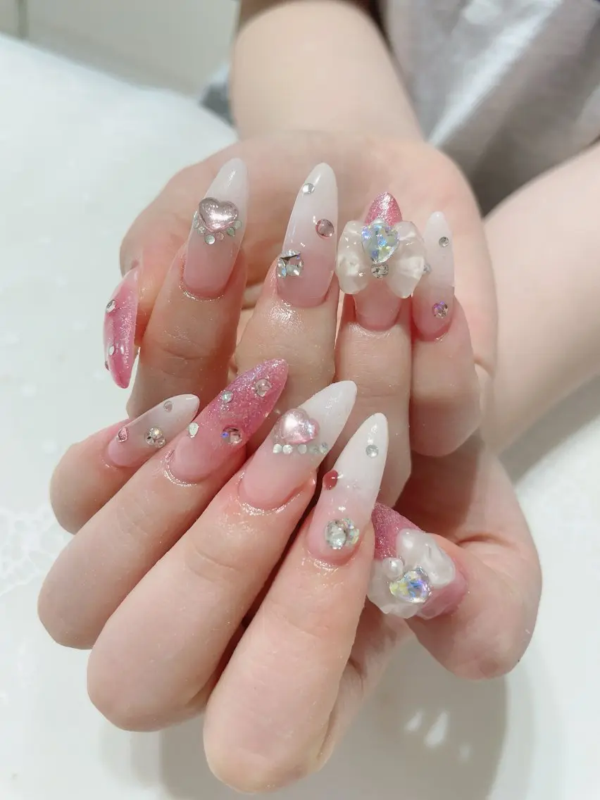 ネイル ピンク リボン ホワイト ハンドネイル * haruのネイルデザイン