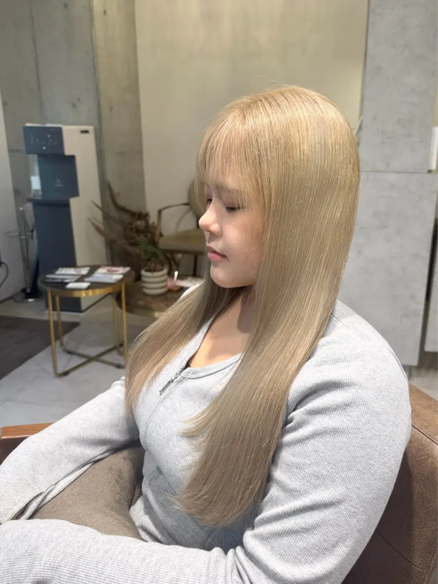 ロング ヘアカラー 木村 心海☆明石のヘアスタイル